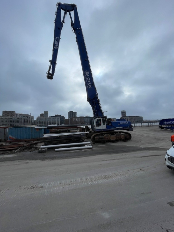 Liebherr R 974 C UHD Demolition 41m, 2 booms - Lammutusekskavaator: pilt 3 Liebherr R 974 C UHD Demolition 41m, 2 booms - Lammutusekskavaator: pilt 3