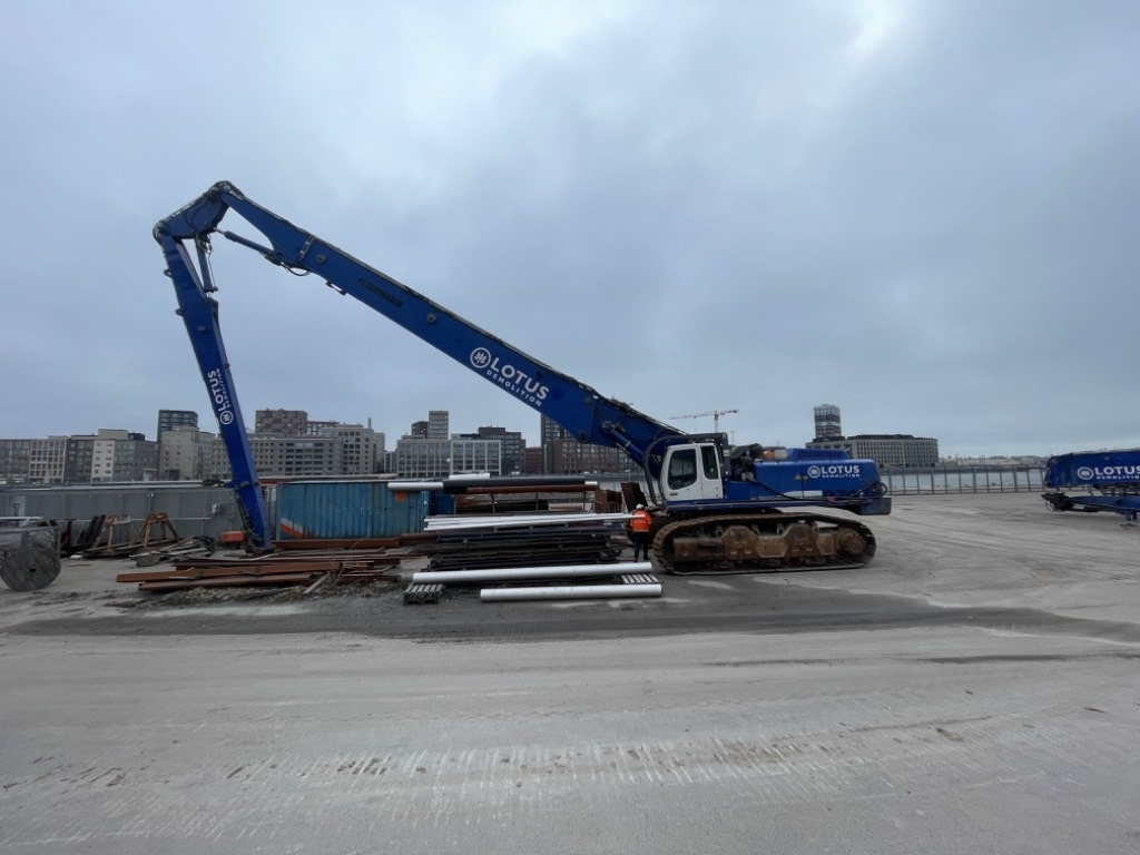 Liebherr R 974 C UHD Demolition 41m, 2 booms - Lammutusekskavaator: pilt 1 Liebherr R 974 C UHD Demolition 41m, 2 booms - Lammutusekskavaator: pilt 1