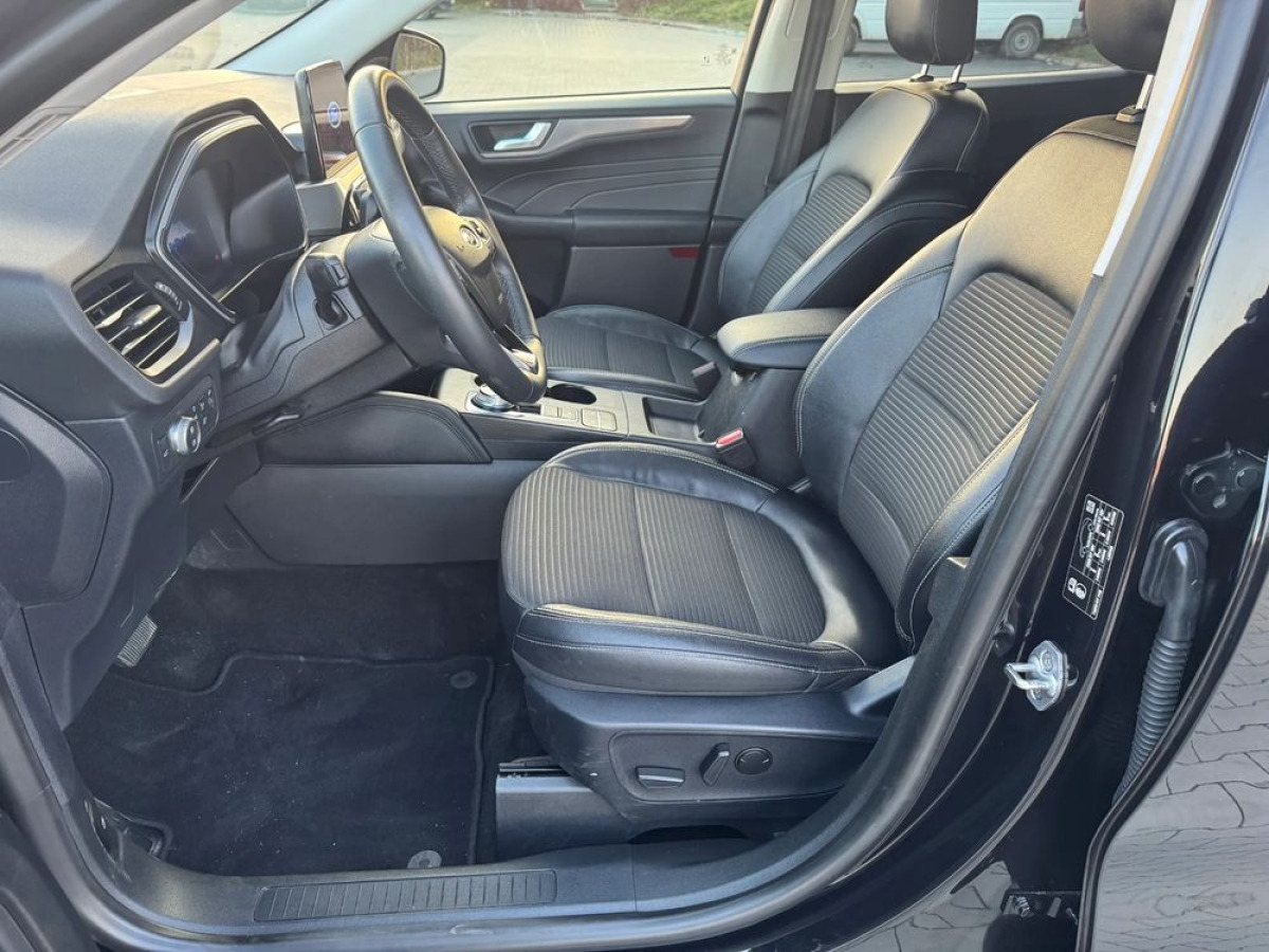 Ford Kuga Ford 2.0 EcoBlue AWD Titanium X Kamery - Maastur: pilt 5 Ford Kuga Ford 2.0 EcoBlue AWD Titanium X Kamery - Maastur: pilt 5