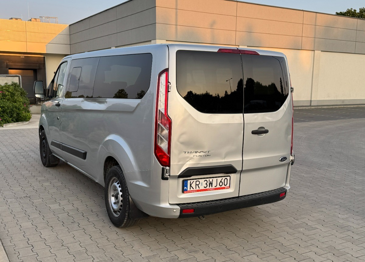 Ford Transit Custom 2.0 170 KM L2 LONG 2021 LED 8 osobowy NAWIEWY miejsc Salon PL - Väikebuss, Mikrobuss: pilt 3 Ford Transit Custom 2.0 170 KM L2 LONG 2021 LED 8 osobowy NAWIEWY miejsc Salon PL - Väikebuss, Mikrobuss: pilt 3