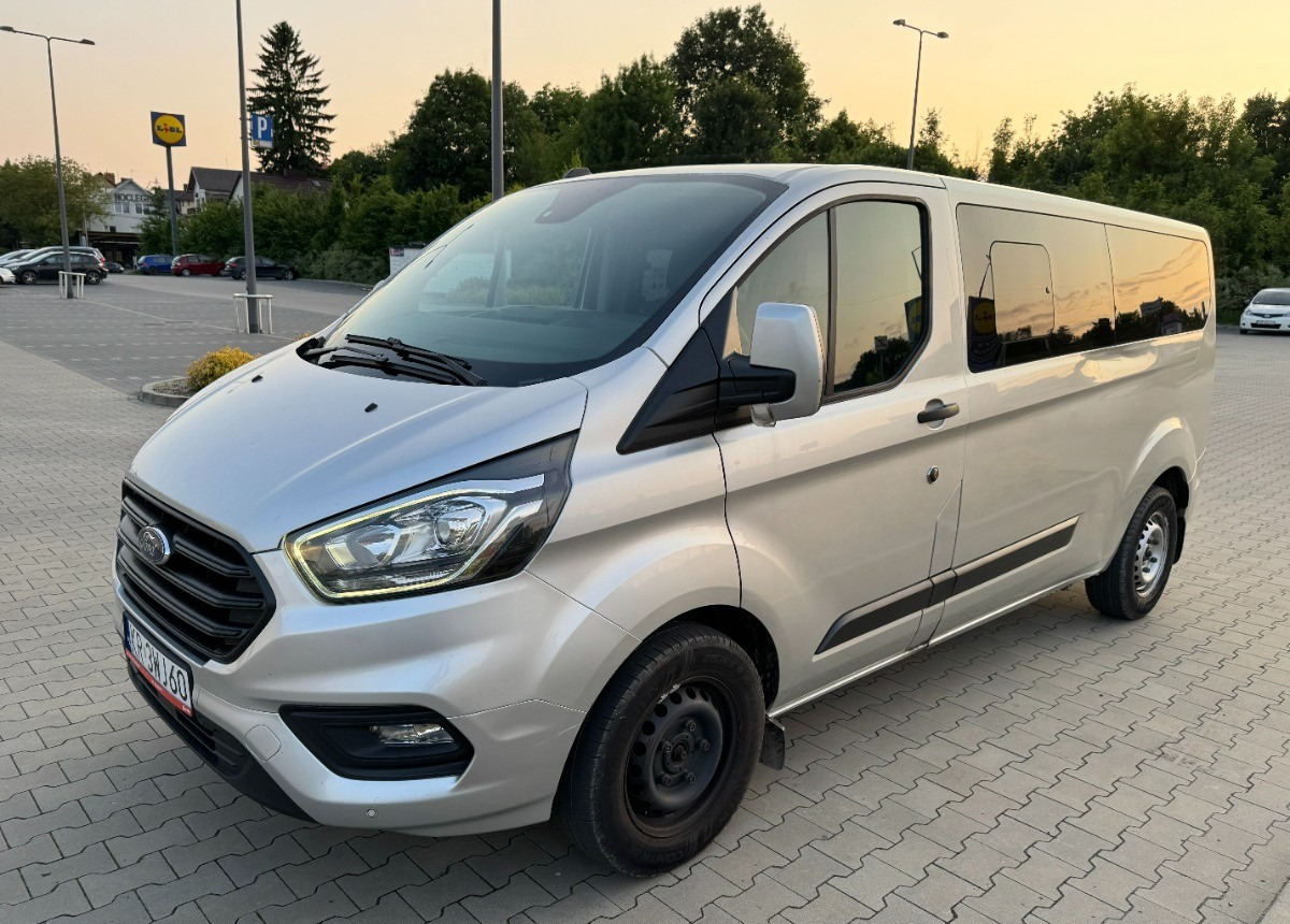 Ford Transit Custom 2.0 170 KM L2 LONG 2021 LED 8 osobowy NAWIEWY miejsc Salon PL - Väikebuss, Mikrobuss: pilt 4 Ford Transit Custom 2.0 170 KM L2 LONG 2021 LED 8 osobowy NAWIEWY miejsc Salon PL - Väikebuss, Mikrobuss: pilt 4