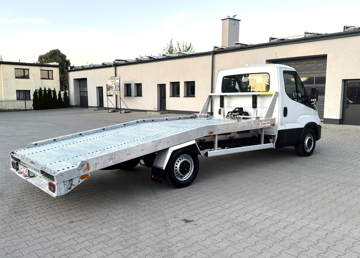 Iveco Daily 3.0 160KM Rok 2022 55 tys km przebiegu AUTOLAWETA Najazd laweta - Treilerveoauto: pilt 3 Iveco Daily 3.0 160KM Rok 2022 55 tys km przebiegu AUTOLAWETA Najazd laweta - Treilerveoauto: pilt 3