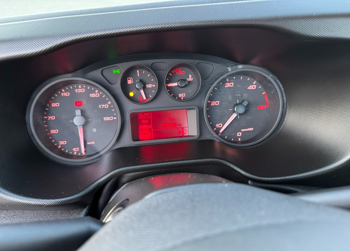 Iveco Daily 3.0 160KM Rok 2022 55 tys km przebiegu AUTOLAWETA Najazd laweta - Treilerveoauto: pilt 5 Iveco Daily 3.0 160KM Rok 2022 55 tys km przebiegu AUTOLAWETA Najazd laweta - Treilerveoauto: pilt 5