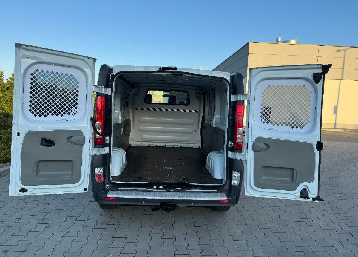Renault Trafic 2.0 DCI 115KM LONG 2012 Rok Klimatyzacja Nawigacja BEZWYPADKOWY - Kaubik: pilt 5 Renault Trafic 2.0 DCI 115KM LONG 2012 Rok Klimatyzacja Nawigacja BEZWYPADKOWY - Kaubik: pilt 5