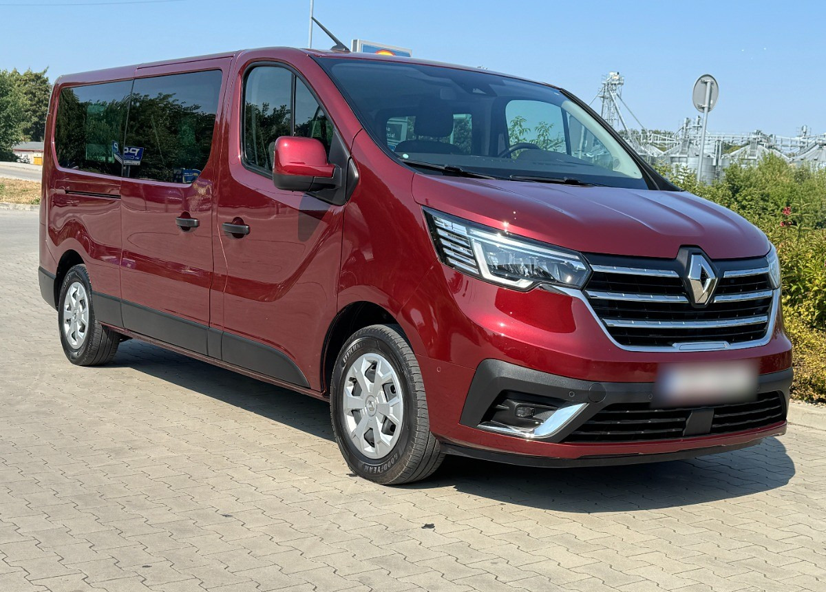 Renault Trafic Long 9 osobowy 2.0 DCI 170KM AUTOMAT NAWIEWY Salon PL FV23 NOWY - Väikebuss, Mikrobuss: pilt 1 Renault Trafic Long 9 osobowy 2.0 DCI 170KM AUTOMAT NAWIEWY Salon PL FV23 NOWY - Väikebuss, Mikrobuss: pilt 1