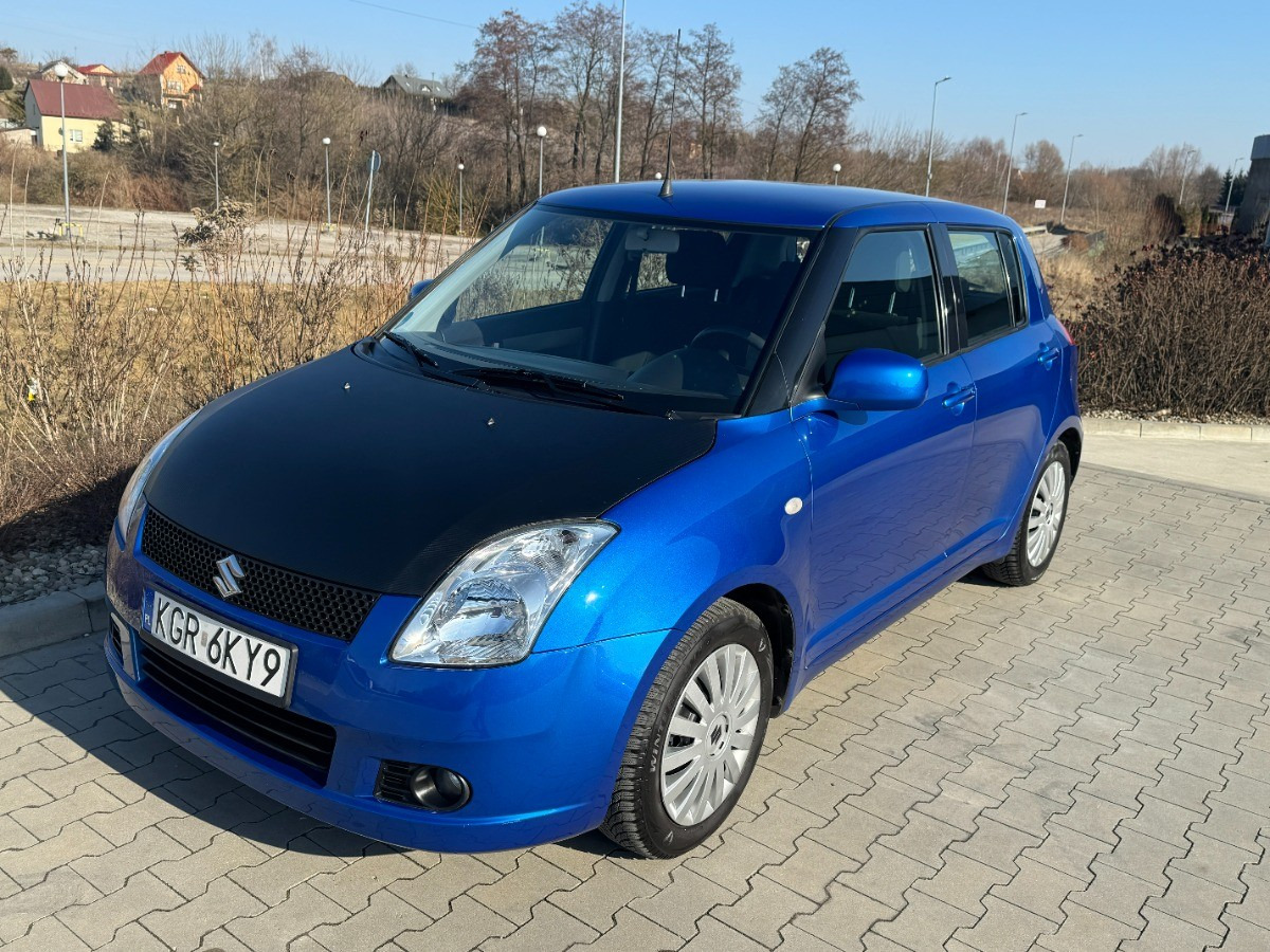 Suzuki Swift 1.3 benzyna 90km Klimatyzacja 136tys przebieg Auto prywatne zadbane - Auto: pilt 3 Suzuki Swift 1.3 benzyna 90km Klimatyzacja 136tys przebieg Auto prywatne zadbane - Auto: pilt 3