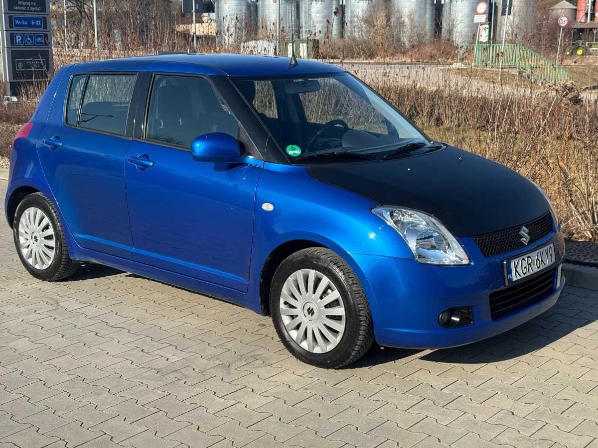 Suzuki Swift 1.3 benzyna 90km Klimatyzacja 136tys przebieg Auto prywatne zadbane - Auto: pilt 1 Suzuki Swift 1.3 benzyna 90km Klimatyzacja 136tys przebieg Auto prywatne zadbane - Auto: pilt 1