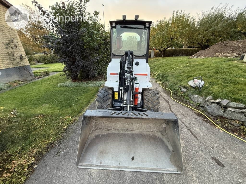 Bobcat L 28 Hjullastare + Släp  - Rataslaadur: pilt 2 Bobcat L 28 Hjullastare + Släp  - Rataslaadur: pilt 2