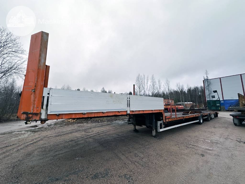 Briab Jumbotrailer  - Madal platvormpoolhaagis: pilt 1 Briab Jumbotrailer  - Madal platvormpoolhaagis: pilt 1