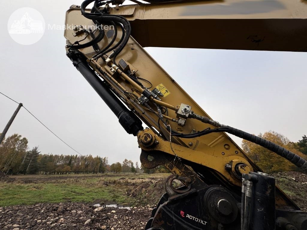 Lintekskavaator CAT 323: pilt 18