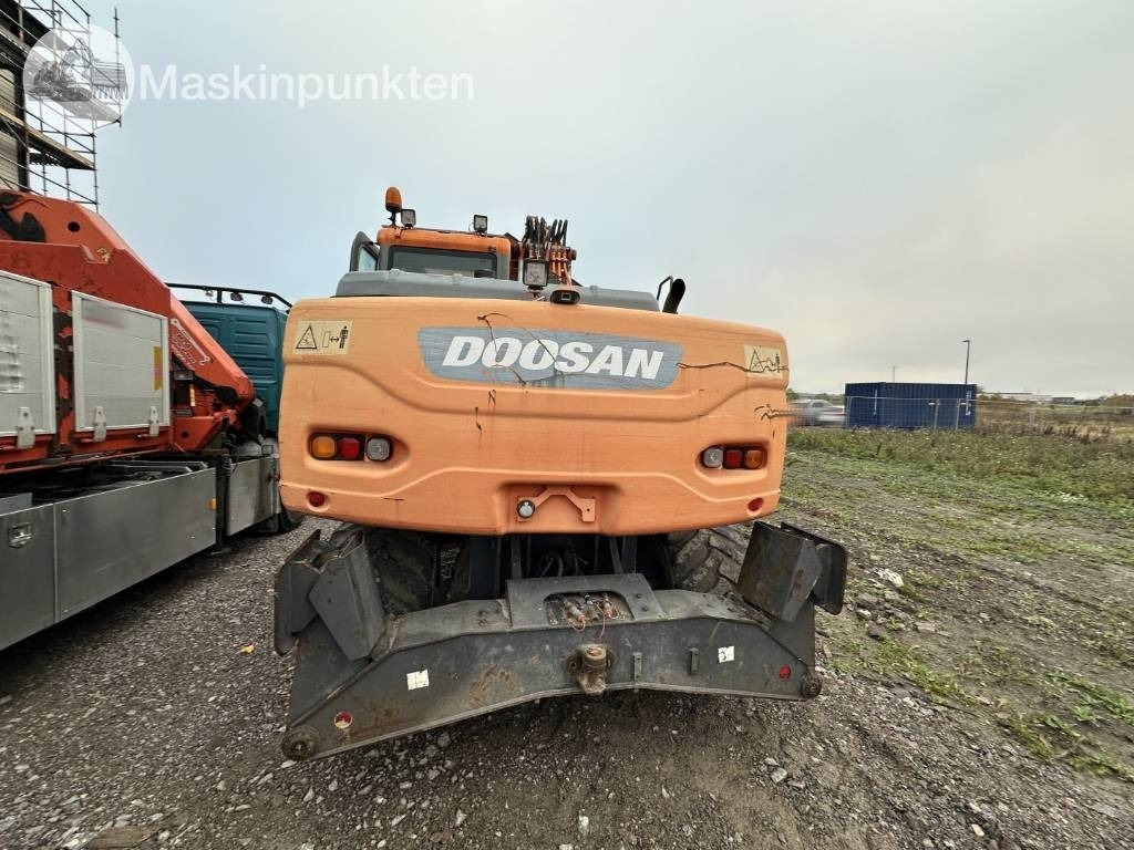 Doosan DX 140 W med vagn och redskap - Ratastel ekskavaator: pilt 5 Doosan DX 140 W med vagn och redskap - Ratastel ekskavaator: pilt 5