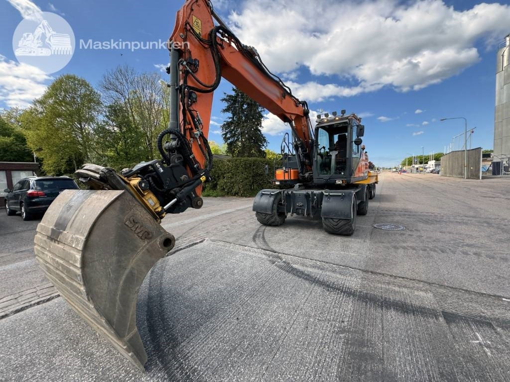 Ratastel ekskavaator Doosan DX 160 W: pilt 7