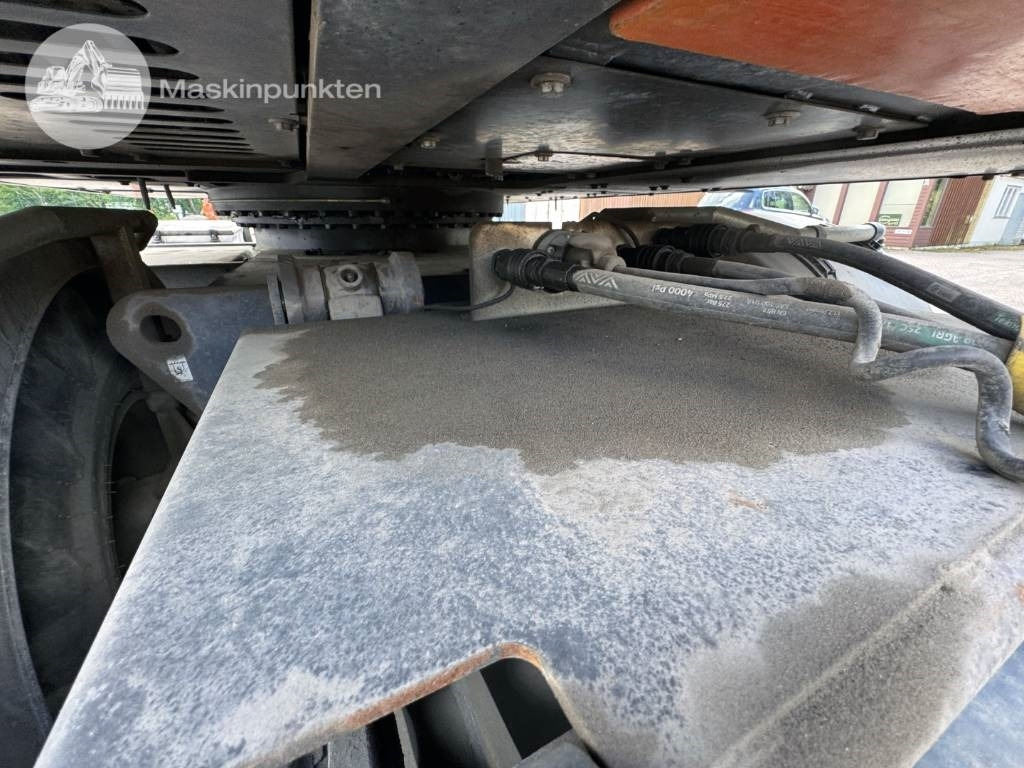Ratastel ekskavaator Doosan DX 160 W: pilt 21