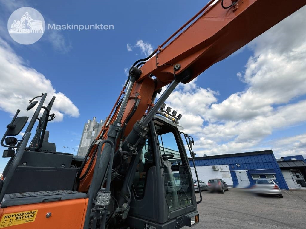 Ratastel ekskavaator Doosan DX 160 W: pilt 37