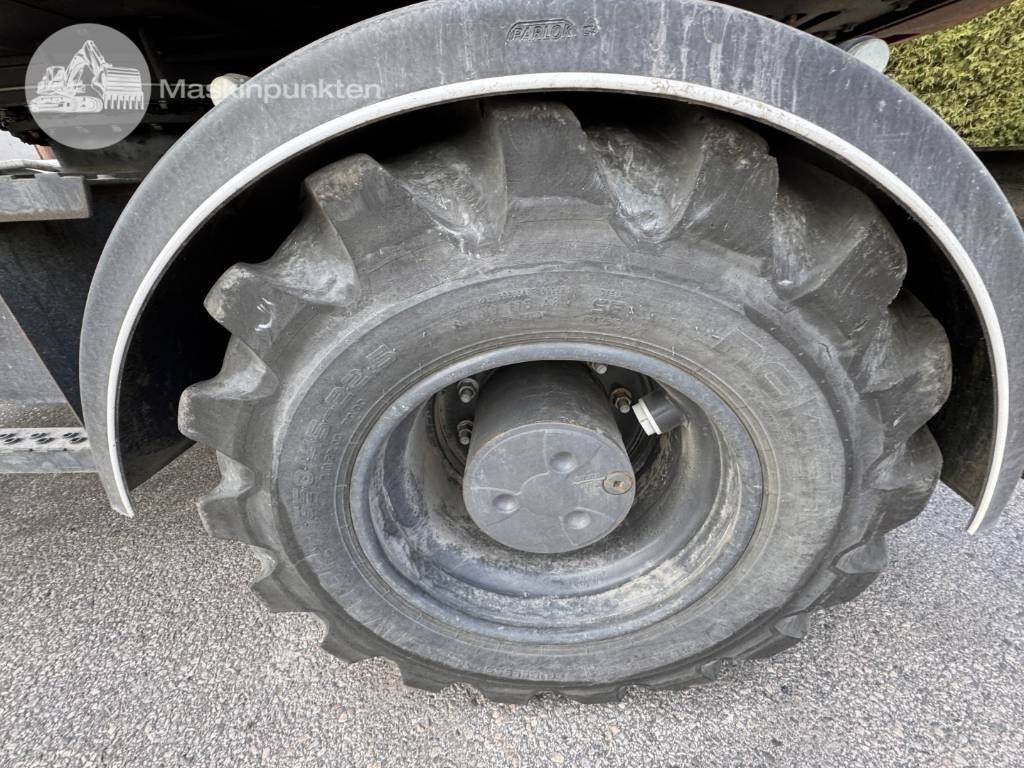 Ratastel ekskavaator Doosan DX 160 W: pilt 18