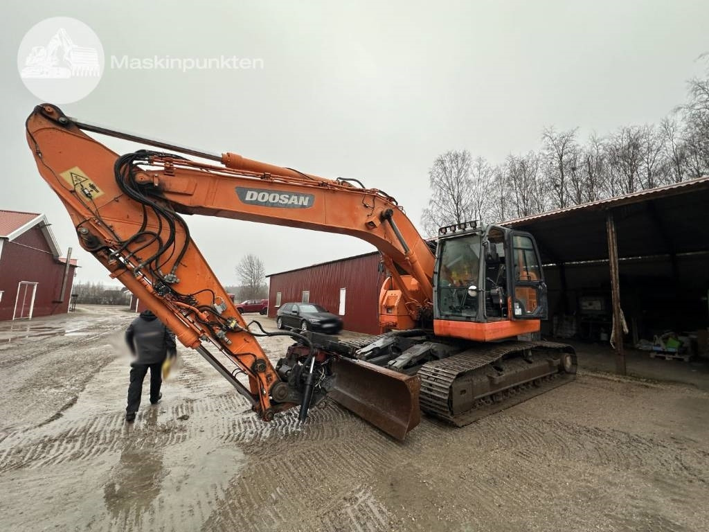 Doosan DX 235 LCR - Lintekskavaator: pilt 4 Doosan DX 235 LCR - Lintekskavaator: pilt 4
