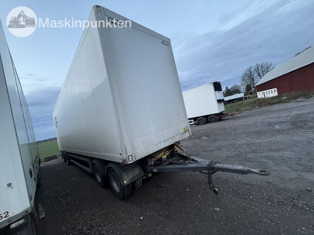 Ekeri S8-D - Furgoonjärelhaagis: pilt 3 Ekeri S8-D - Furgoonjärelhaagis: pilt 3