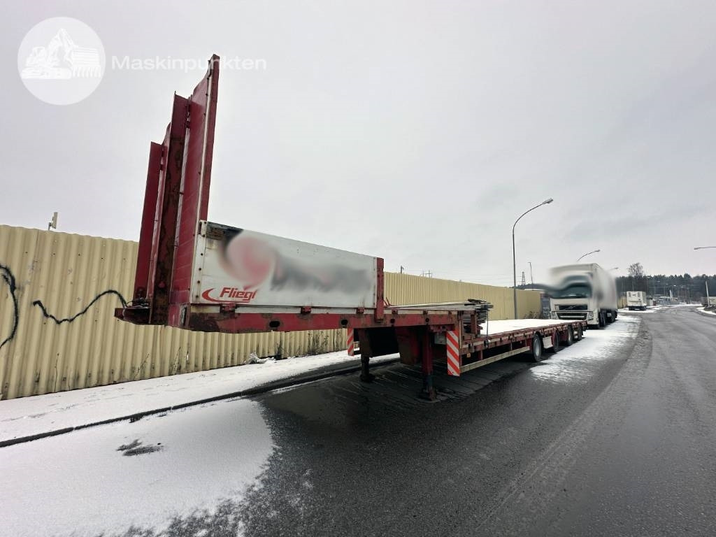 Fliegl SVS 580 T JUMBO - Madal platvormpoolhaagis: pilt 1 Fliegl SVS 580 T JUMBO - Madal platvormpoolhaagis: pilt 1