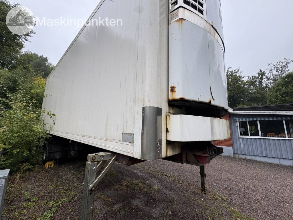 Fliegl SZS 380 LINK  - Külmutiga poolhaagis: pilt 1 Fliegl SZS 380 LINK  - Külmutiga poolhaagis: pilt 1