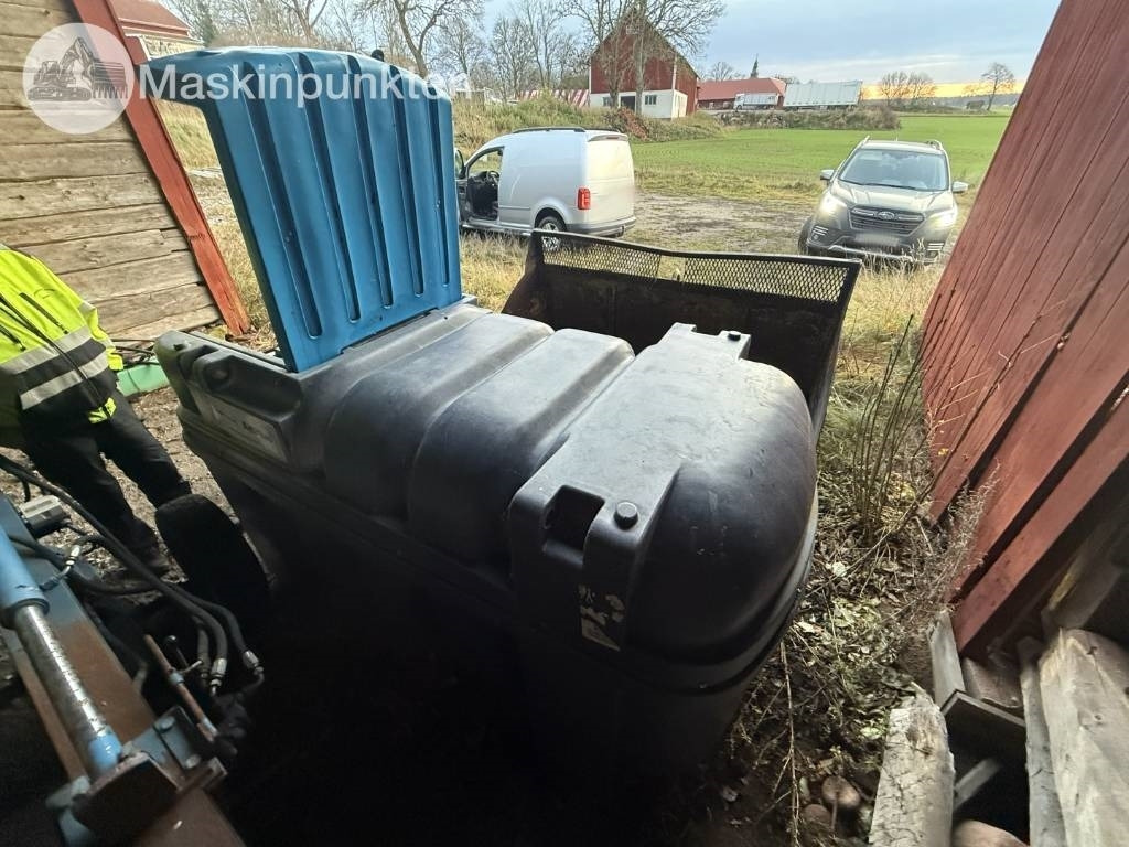 Fortis Ad-Blue tank - AdBlue paak - Veoauto: pilt 2 Fortis Ad-Blue tank - AdBlue paak - Veoauto: pilt 2