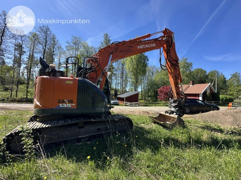 Hitachi ZX 135 US-6 - Lintekskavaator: pilt 4 Hitachi ZX 135 US-6 - Lintekskavaator: pilt 4