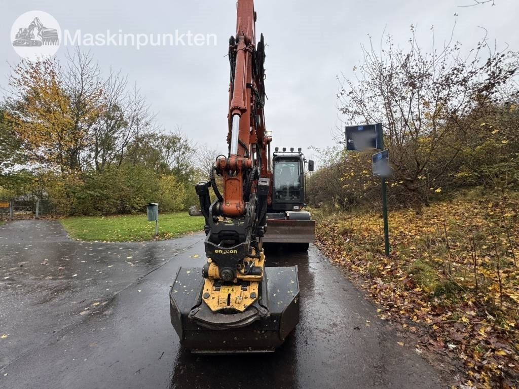 Hitachi ZX 140 W-6 Tippvagn med redskap - Ratastel ekskavaator: pilt 5 Hitachi ZX 140 W-6 Tippvagn med redskap - Ratastel ekskavaator: pilt 5