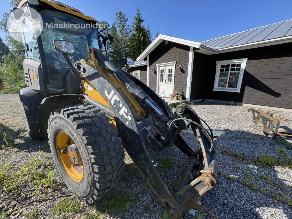 JCB 413 K - Rataslaadur: pilt 4 JCB 413 K - Rataslaadur: pilt 4