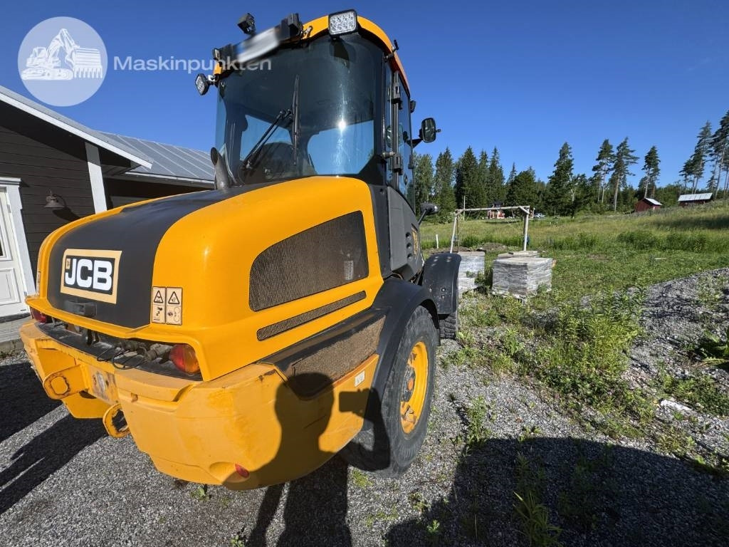 JCB 413 K - Rataslaadur: pilt 3 JCB 413 K - Rataslaadur: pilt 3
