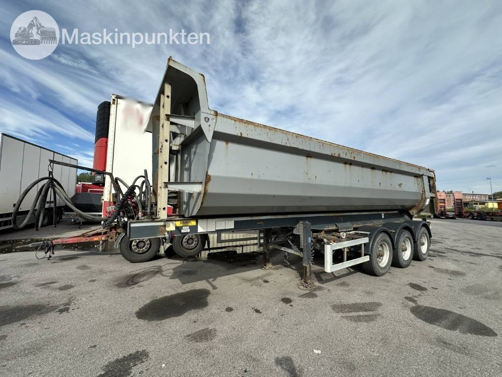 Langendorf Tipptrailer - Kallur-poolhaagis: pilt 1 Langendorf Tipptrailer - Kallur-poolhaagis: pilt 1