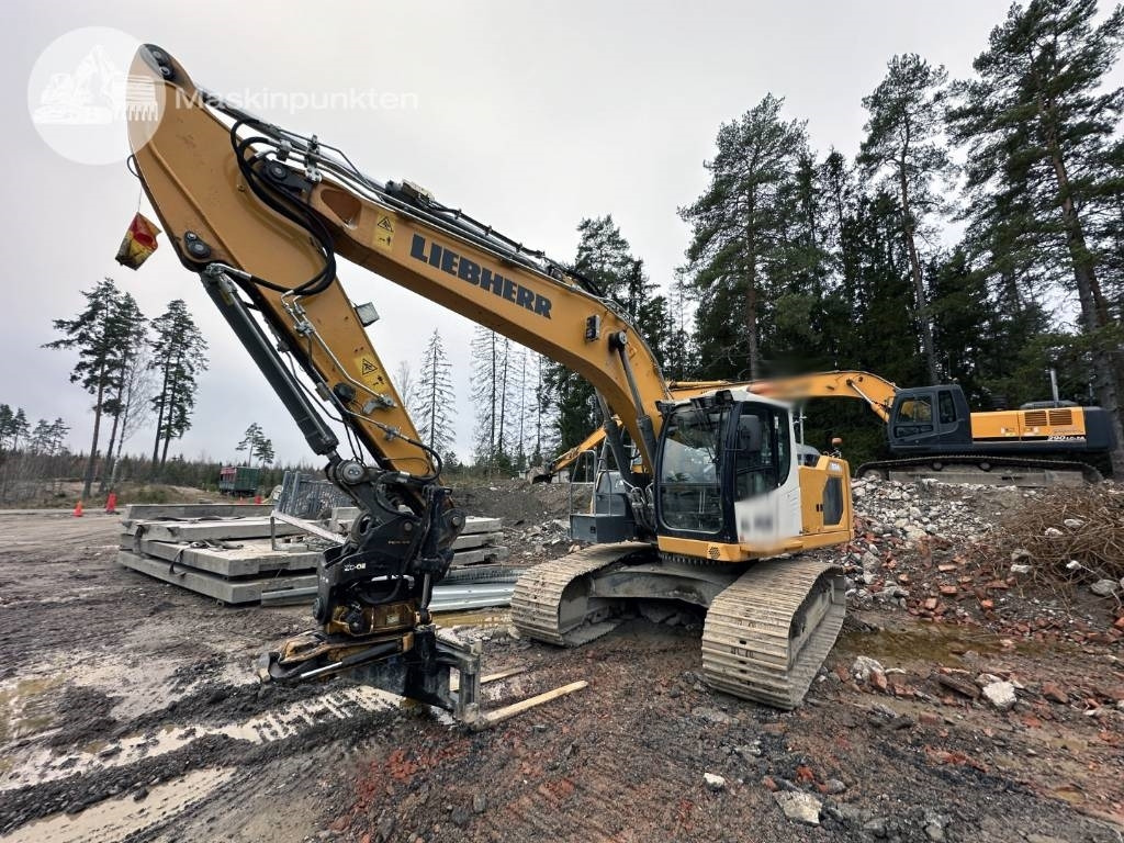 Liebherr R 924 LC - Lintekskavaator: pilt 3 Liebherr R 924 LC - Lintekskavaator: pilt 3