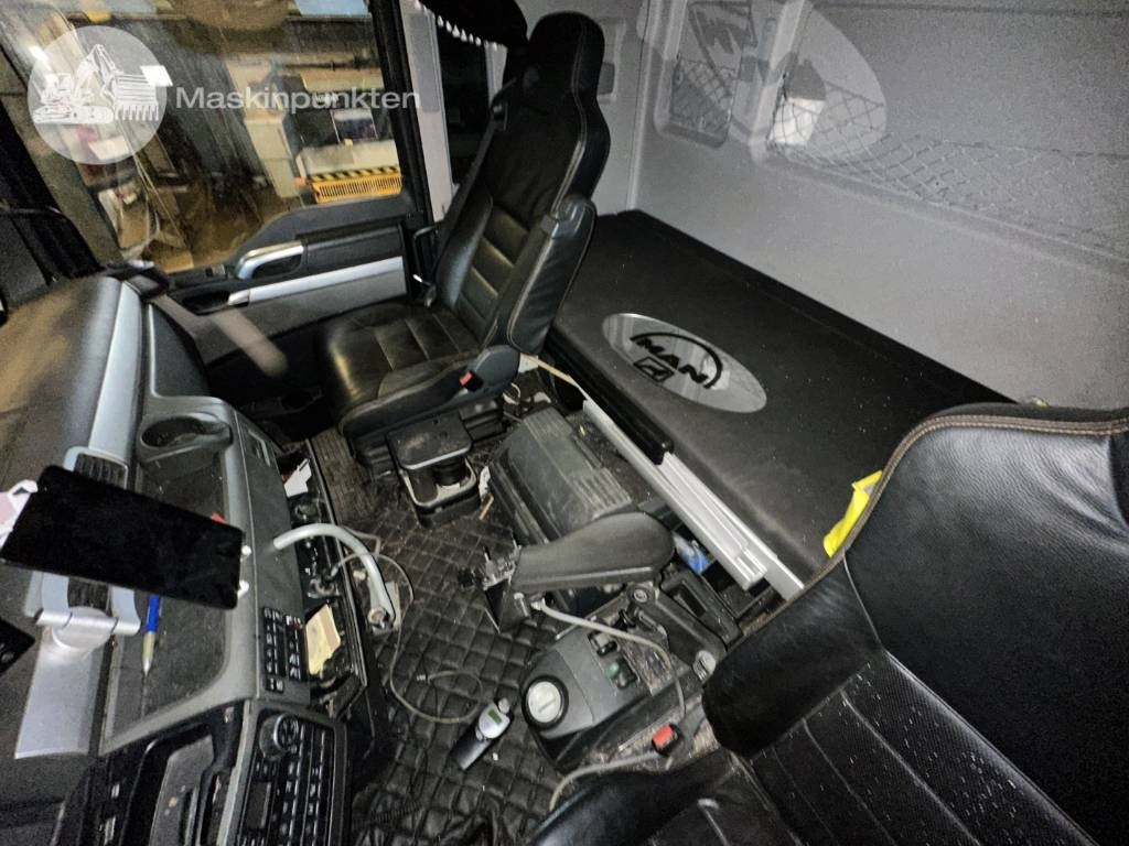 Konkstõstukiga veoauto MAN TGX 35.540: pilt 13
