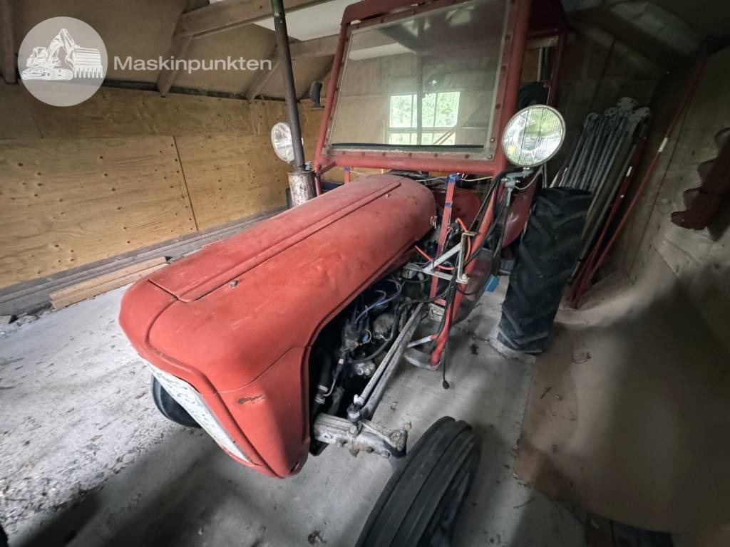 Massey Ferguson 35 - Traktor: pilt 5 Massey Ferguson 35 - Traktor: pilt 5
