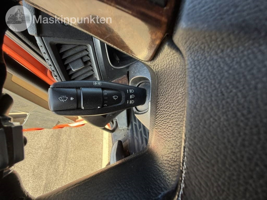 Külmutiga veoauto Mercedes-Benz Actros 2551: pilt 41 Külmutiga veoauto Mercedes-Benz Actros 2551: pilt 41