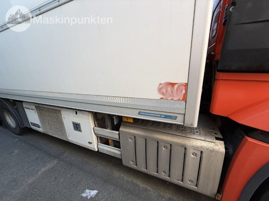 Külmutiga veoauto Mercedes-Benz Actros 2551: pilt 27 Külmutiga veoauto Mercedes-Benz Actros 2551: pilt 27