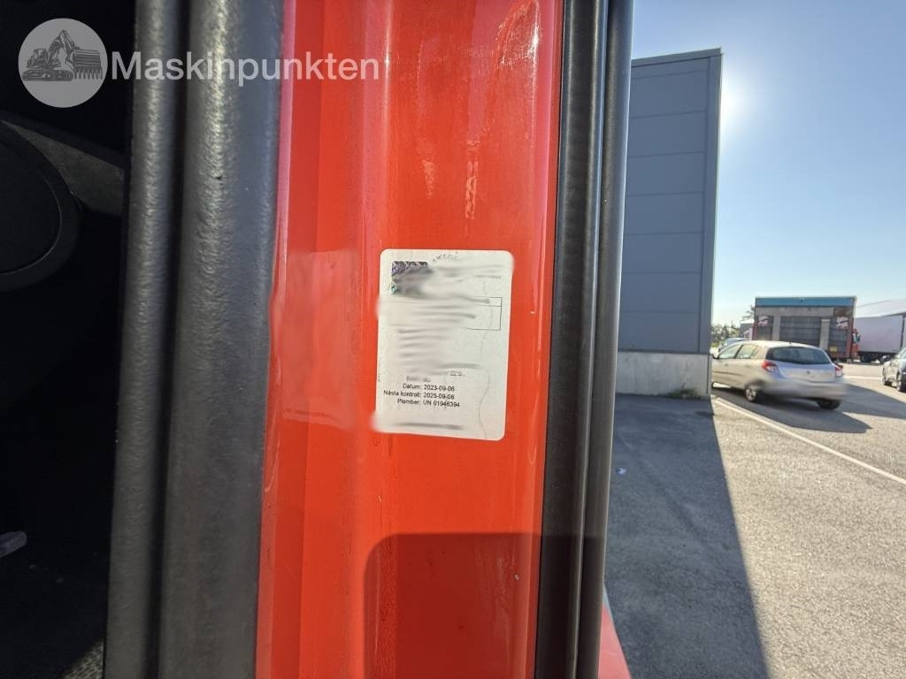 Külmutiga veoauto Mercedes-Benz Actros 2551: pilt 36 Külmutiga veoauto Mercedes-Benz Actros 2551: pilt 36