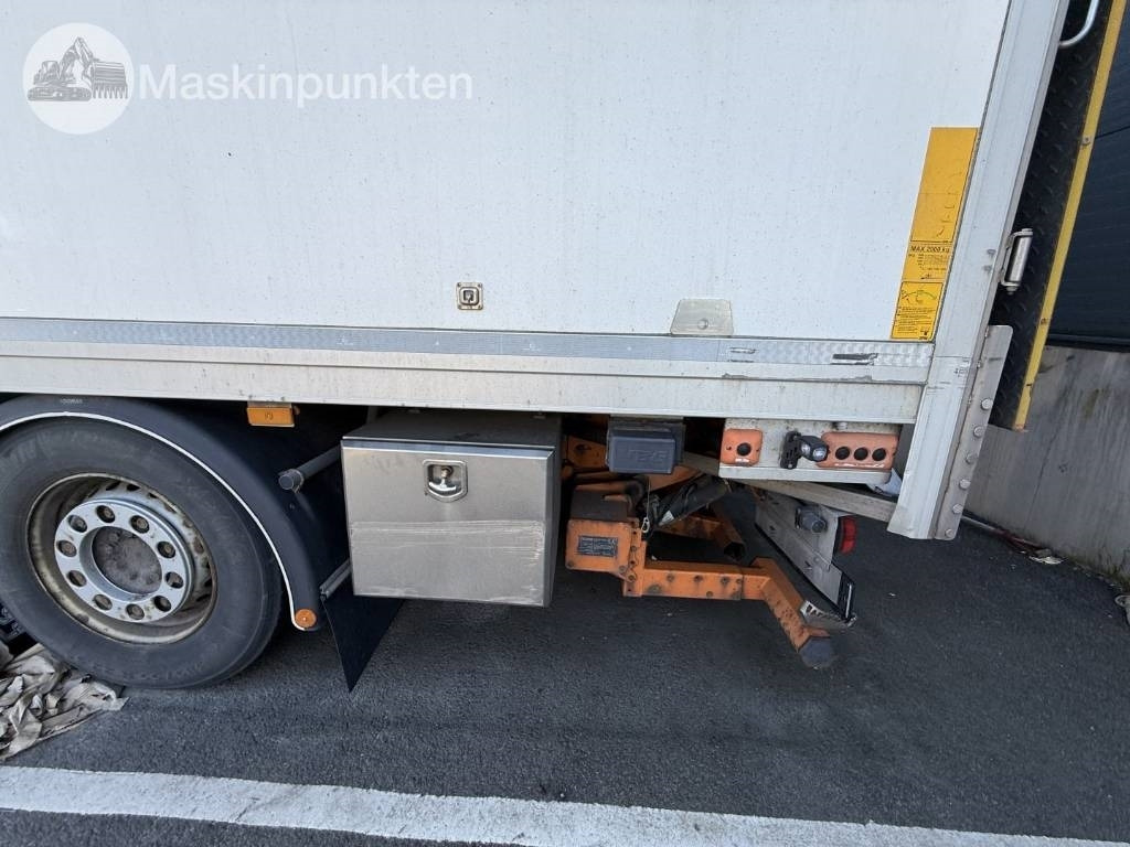 Külmutiga veoauto Mercedes-Benz Actros 2551: pilt 10 Külmutiga veoauto Mercedes-Benz Actros 2551: pilt 10