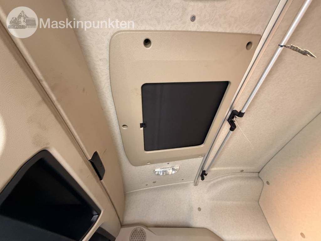 Külmutiga veoauto Mercedes-Benz Actros 2551: pilt 47 Külmutiga veoauto Mercedes-Benz Actros 2551: pilt 47