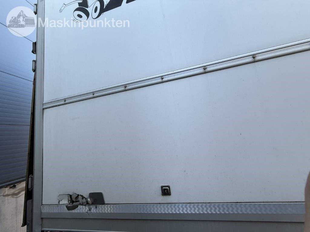 Külmutiga veoauto Mercedes-Benz Actros 2551: pilt 31 Külmutiga veoauto Mercedes-Benz Actros 2551: pilt 31