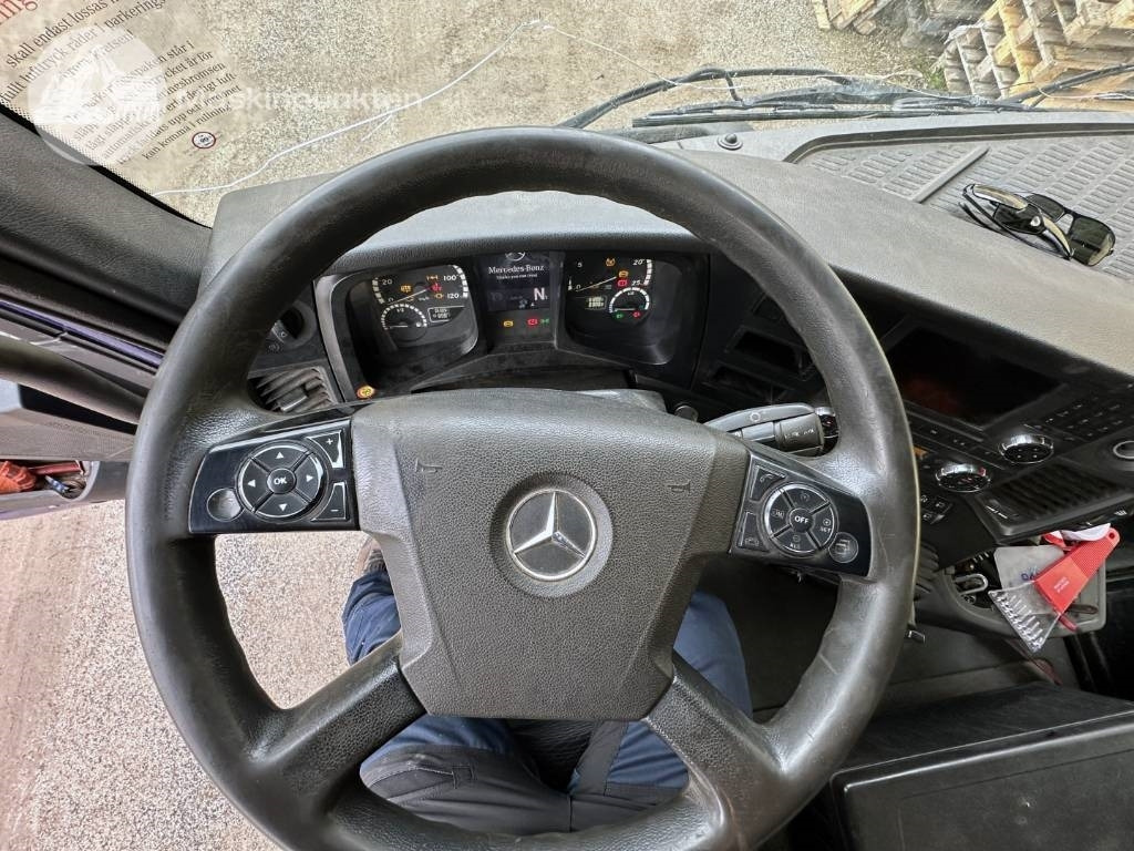 Kraanaga veoauto Mercedes-Benz Arocs 3242: pilt 15