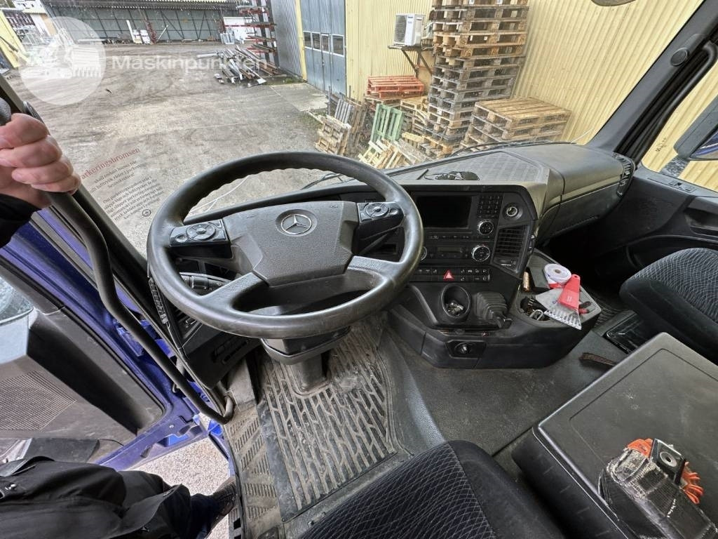 Kraanaga veoauto Mercedes-Benz Arocs 3242: pilt 13