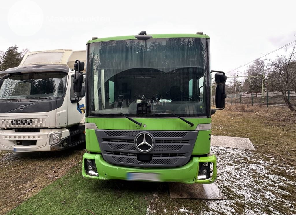 Mercedes-Benz Econic - Kasti veoauto: pilt 4 Mercedes-Benz Econic - Kasti veoauto: pilt 4