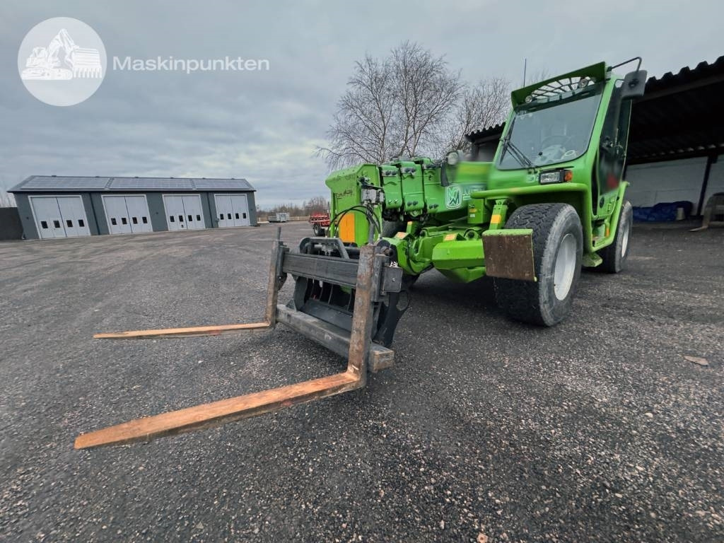Merlo 40.17 - Teleskooprataslaadur: pilt 2 Merlo 40.17 - Teleskooprataslaadur: pilt 2