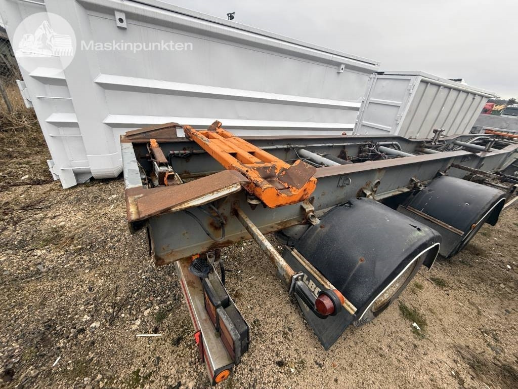 Mjölbysläpet SFL4-12,5-3 - Multilift/ Liftdumper haagis: pilt 4 Mjölbysläpet SFL4-12,5-3 - Multilift/ Liftdumper haagis: pilt 4