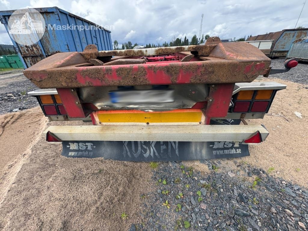 Mjölbysläpet SFL4-12,5-36 - Multilift/ Liftdumper haagis: pilt 4 Mjölbysläpet SFL4-12,5-36 - Multilift/ Liftdumper haagis: pilt 4