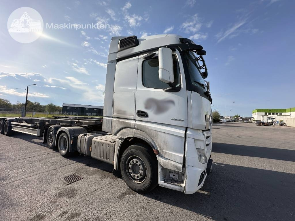 Mercedes-Benz Actros 2545 - Sadulveok: pilt 1 Mercedes-Benz Actros 2545 - Sadulveok: pilt 1