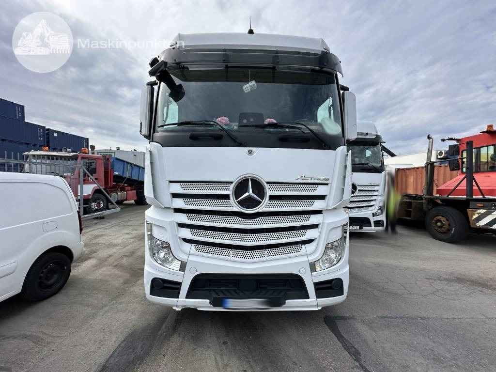 Mercedes-Benz Actros 2546 Puscher - Sadulveok: pilt 5 Mercedes-Benz Actros 2546 Puscher - Sadulveok: pilt 5