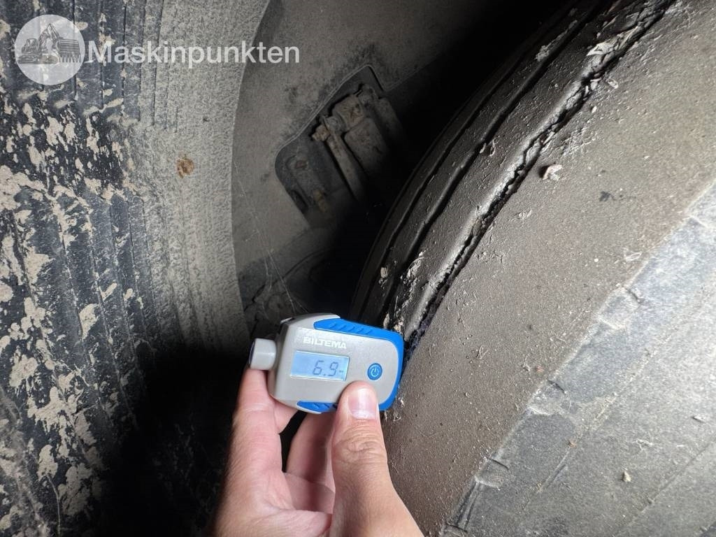 Volvo FH 12 - Sadulveok: pilt 5 Volvo FH 12 - Sadulveok: pilt 5