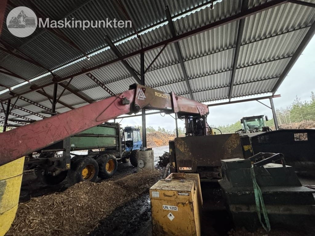 Scania P 124 G med Timberman - Metsaveok: pilt 5 Scania P 124 G med Timberman - Metsaveok: pilt 5