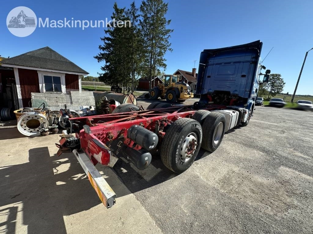 Scania R 560 LB - Kabiinišassiiga veoauto: pilt 5 Scania R 560 LB - Kabiinišassiiga veoauto: pilt 5