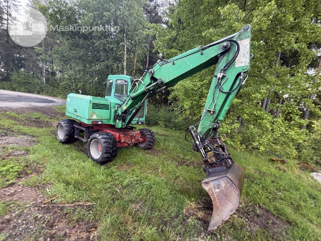 Schaeff HML 31 - Ratastel ekskavaator: pilt 1 Schaeff HML 31 - Ratastel ekskavaator: pilt 1